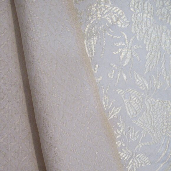 Champagne Cotton & Silk Tablecloth, Decorative, New/Vintage, - Picture 6 of 14